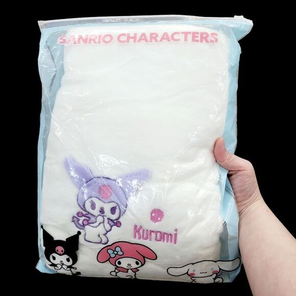 Brand New Sanrio White Kuromi Bath Towel - Picture 3 of 7
